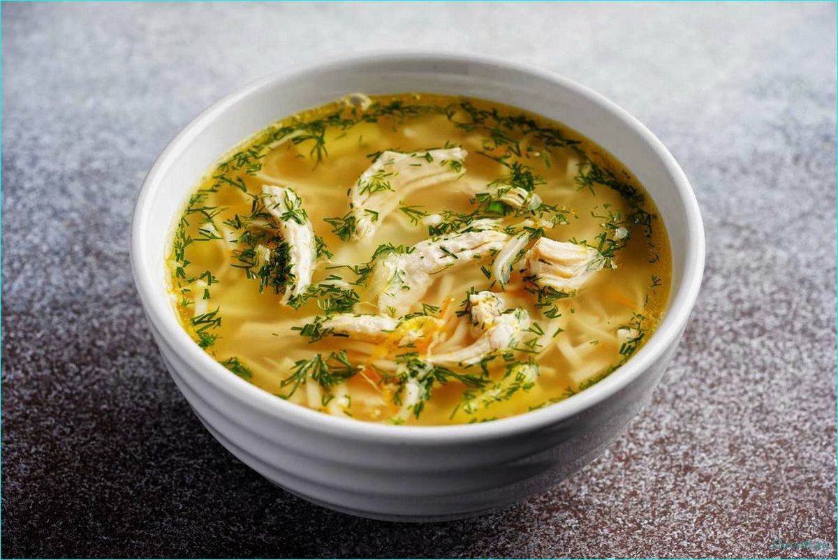 Новый рецепт вкусного и сытного супа из курицы с ароматной лапшой 